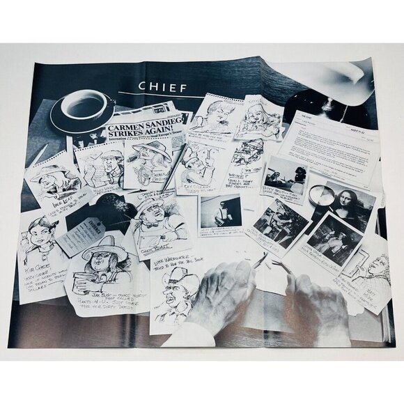 VTG Apple IIGS Where In The World Is Carmen Sandiego MANUAL & POSTER ONLY EUC - Picture 2 of 3